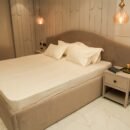 Jacquard Checkmate- Ivory 400 TC