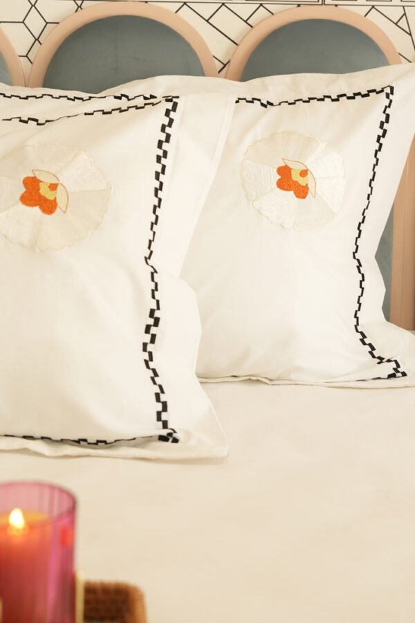 Reysha Embroidery Cotton Bedsheet- Checkered Charm pearl white 400 TC