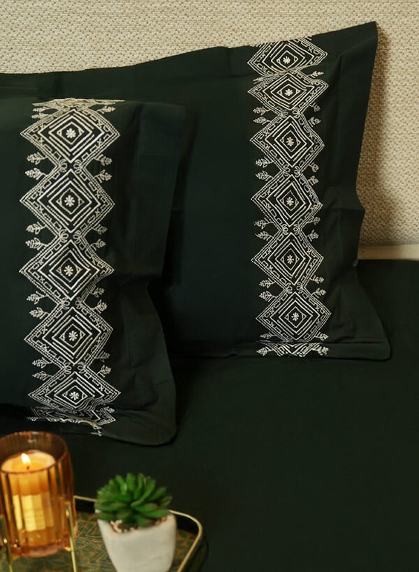 Reysha Embroidery Cotton Bedsheet- Leafy Lattice Forest Green 400 TC